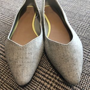 Natural Linen Point Toe Gap Flats NWOT